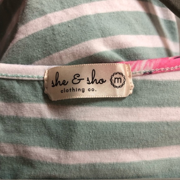She & Sho Women’s Tee Shirt Short Sleeve Stripe Floral Soft Comfy Front Pocket - Picture 9 of 9